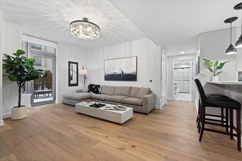 Tiny photo for 600 N LAKE SHORE Drive #1010, Chicago, IL 60611 (MLS # 12561810)