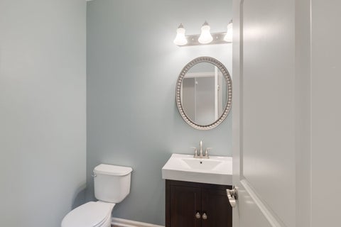 Tiny photo for 422 W Amberside Drive, Elgin, IL 60124 (MLS # 12753016)