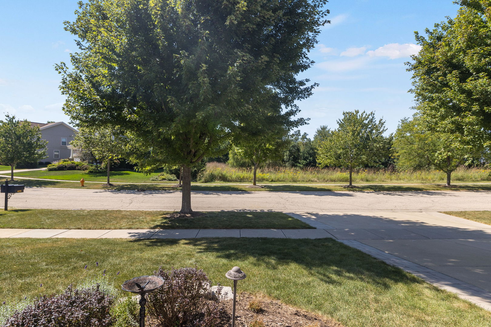 422 W Amberside Drive