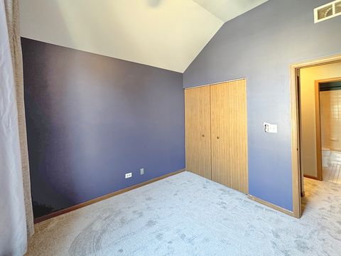 Tiny photo for 1236 Sandhurst Lane #1236, South Elgin, IL 60177 (MLS # 12489862)