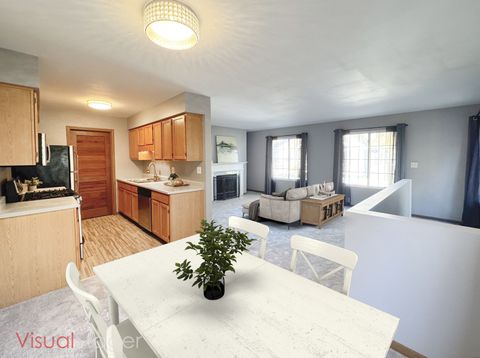 Tiny photo for 1236 Sandhurst Lane #1236, South Elgin, IL 60177 (MLS # 12489862)