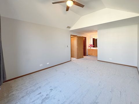 Tiny photo for 1236 Sandhurst Lane #1236, South Elgin, IL 60177 (MLS # 12489862)