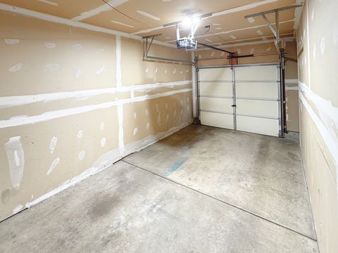 Tiny photo for 1236 Sandhurst Lane #1236, South Elgin, IL 60177 (MLS # 12489862)