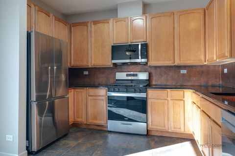 Tiny photo for 1129 N Claremont Drive #1129, Palatine, IL 60074 (MLS # 12590472)