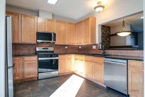 Tiny photo for 1129 N Claremont Drive #1129, Palatine, IL 60074 (MLS # 12590472)