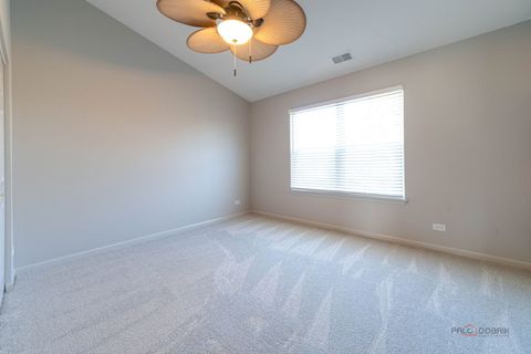 Tiny photo for 1129 N Claremont Drive #1129, Palatine, IL 60074 (MLS # 12590472)