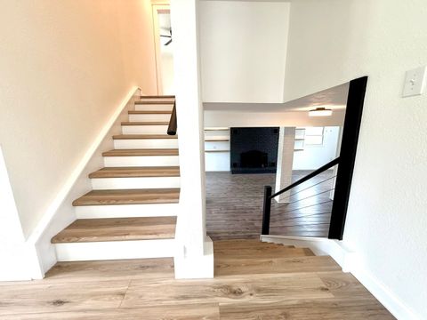 Tiny photo for 1103 W 10th St Street, Metropolis, IL 62960 (MLS # 100000297)