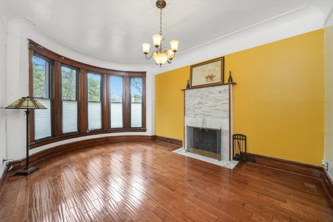 Tiny photo for 4540 S Prairie Avenue, Chicago, IL 60653 (MLS # 12478061)