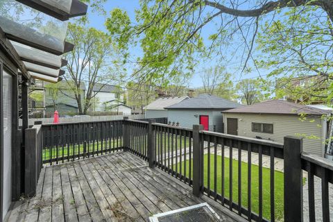 Tiny photo for 4540 S Prairie Avenue, Chicago, IL 60653 (MLS # 12478061)