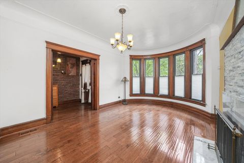 Tiny photo for 4540 S Prairie Avenue, Chicago, IL 60653 (MLS # 12478061)