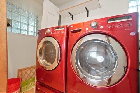 Tiny photo for 4540 S Prairie Avenue, Chicago, IL 60653 (MLS # 12478061)