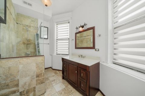 Tiny photo for 4540 S Prairie Avenue, Chicago, IL 60653 (MLS # 12478061)