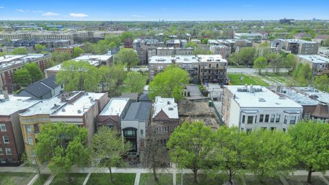 Tiny photo for 4540 S Prairie Avenue, Chicago, IL 60653 (MLS # 12478061)