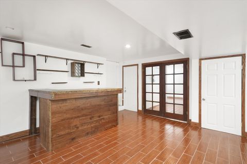 Tiny photo for 4540 S Prairie Avenue, Chicago, IL 60653 (MLS # 12478061)