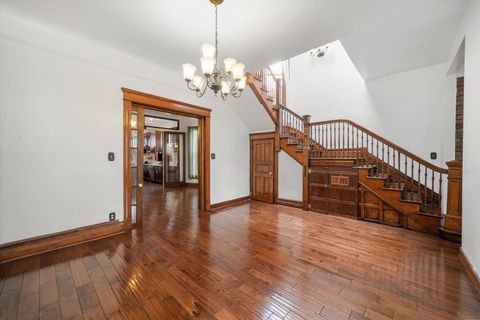 Tiny photo for 4540 S Prairie Avenue, Chicago, IL 60653 (MLS # 12478061)