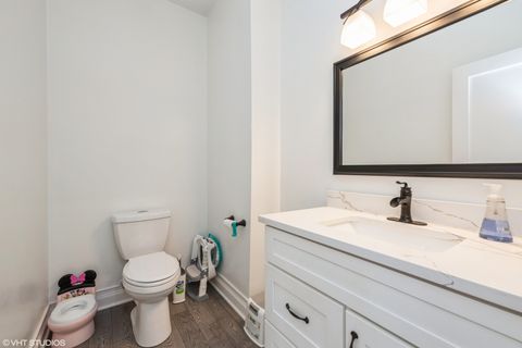 Tiny photo for 7517 Main Street, Darien, IL 60561 (MLS # 12487260)