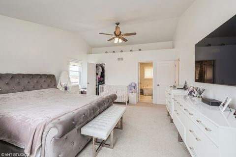 Tiny photo for 7517 Main Street, Darien, IL 60561 (MLS # 12487260)