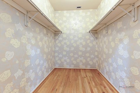 Tiny photo for 4545 W Touhy Avenue #116, Lincolnwood, IL 60712 (MLS # 12594208)