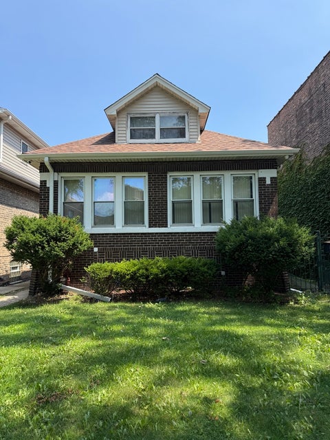 Photo of 7955 S Wabash Avenue, Chicago, IL 60619 (MLS # 12727632)