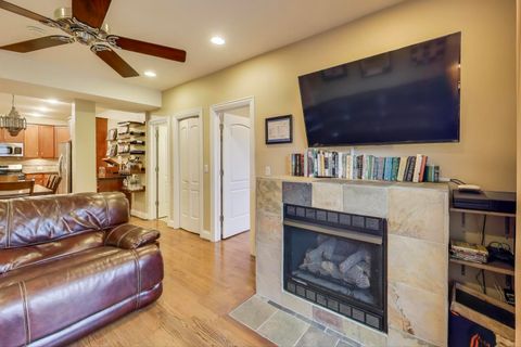 Tiny photo for 1378 N Wolcott Avenue #2C, Chicago, IL 60610 (MLS # 12499604)