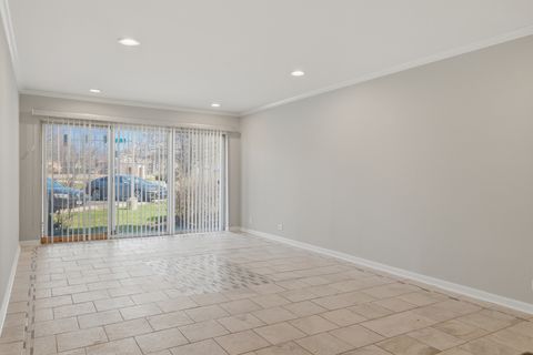 Tiny photo for 5001 Carriage Way Drive #116, Rolling Meadows, IL 60008 (MLS # 12620146)