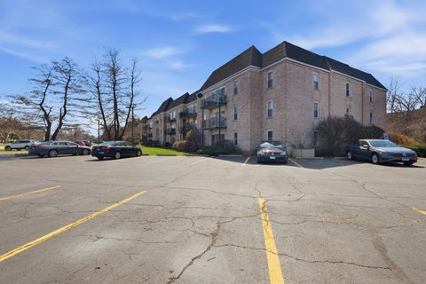 Tiny photo for 5001 Carriage Way Drive #116, Rolling Meadows, IL 60008 (MLS # 12620146)