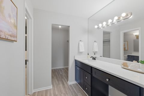 Tiny photo for 5001 Carriage Way Drive #116, Rolling Meadows, IL 60008 (MLS # 12620146)