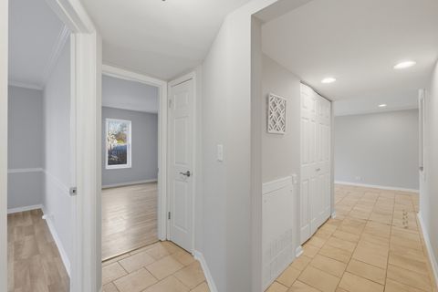 Tiny photo for 5001 Carriage Way Drive #116, Rolling Meadows, IL 60008 (MLS # 12620146)