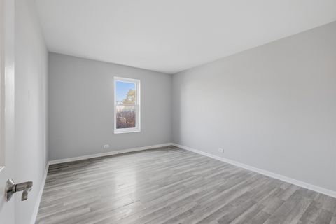 Tiny photo for 5001 Carriage Way Drive #116, Rolling Meadows, IL 60008 (MLS # 12620146)