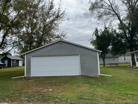 Tiny photo for 119 Center Street, Seatonville, IL 61359 (MLS # 12483247)