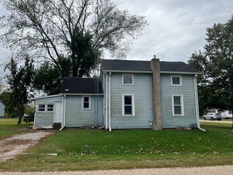 Tiny photo for 119 Center Street, Seatonville, IL 61359 (MLS # 12483247)