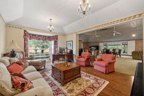 Tiny photo for 410 Rollingwood Lane, Joliet, IL 60431 (MLS # 12425662)