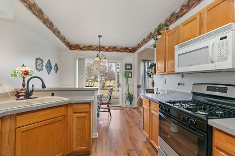 Tiny photo for 2350 Camden Bay #2350, Elgin, IL 60123 (MLS # 12542356)