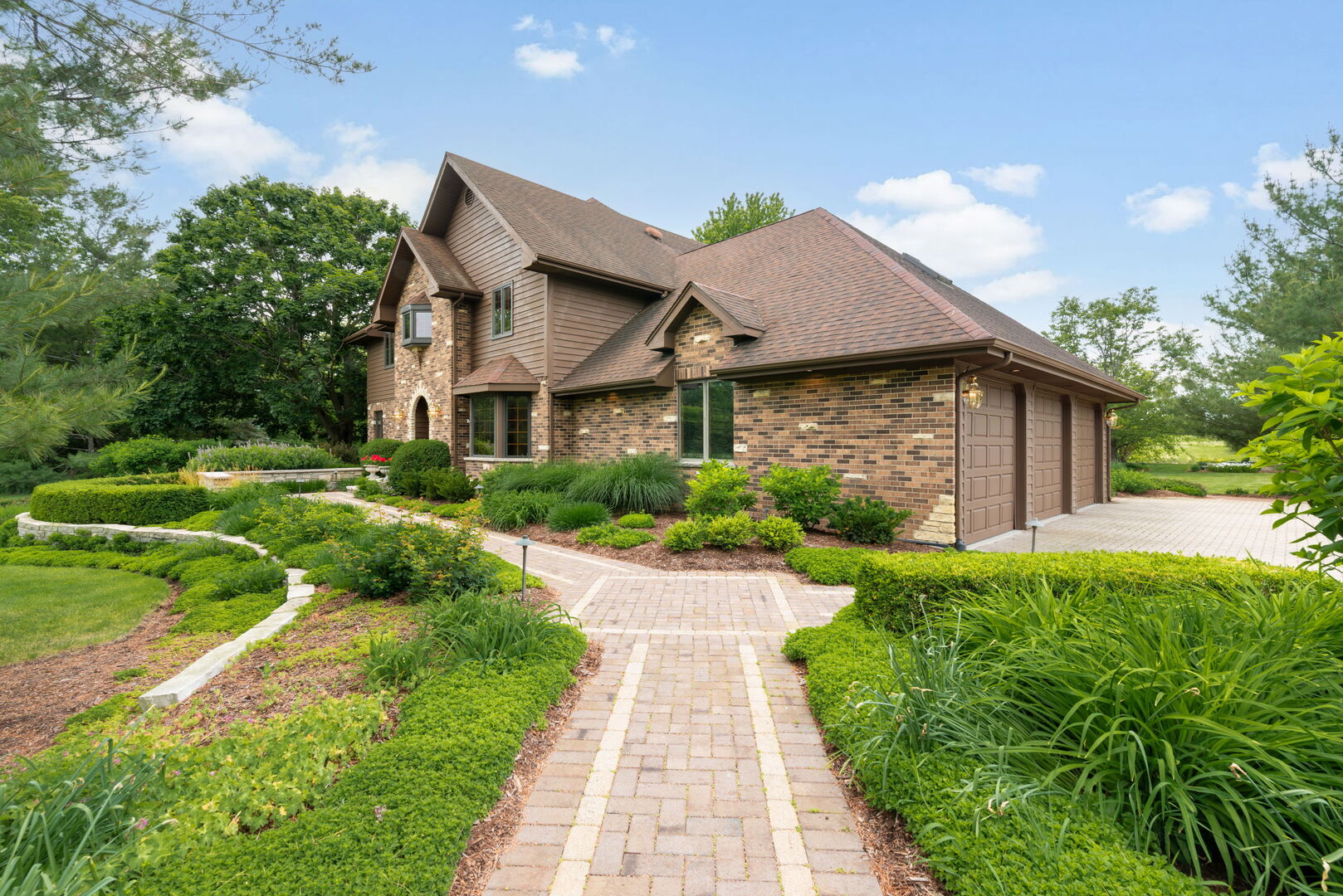 5N868 Prairie Valley Drive