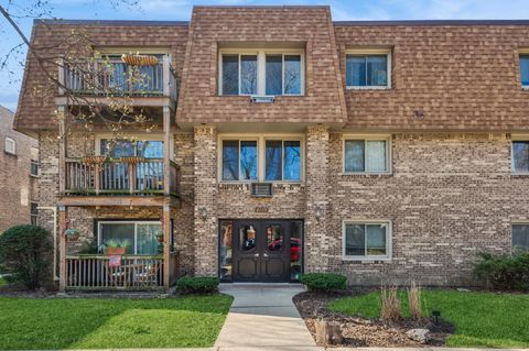 Photo of 2619 W Agatite Avenue #2B, Chicago, IL 60625 (MLS # 12607677)