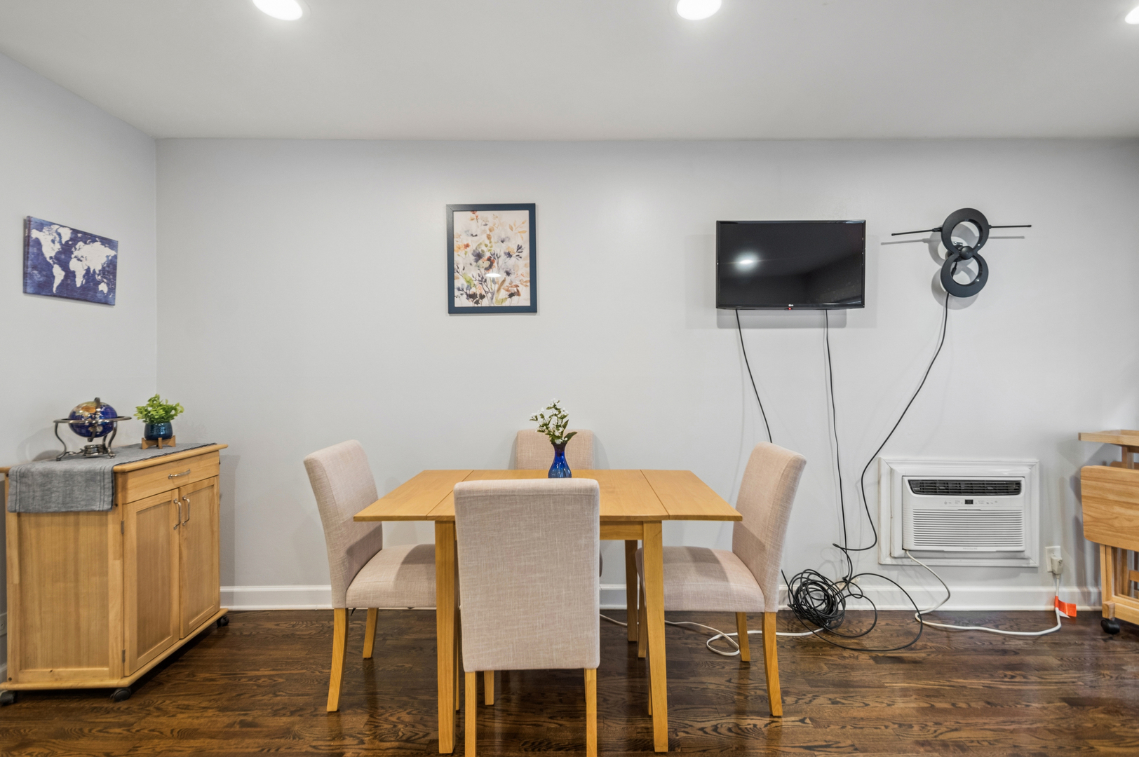 2619 W Agatite Avenue 2B