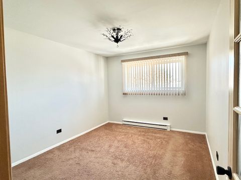 Tiny photo for 880 OLD WILLOW Road #282, Prospect Heights, IL 60070 (MLS # 12558125)