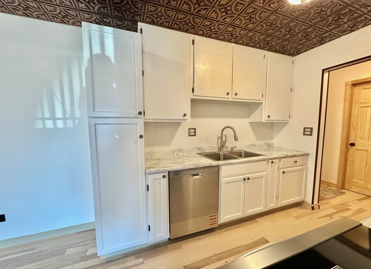 880 OLD WILLOW Road 282