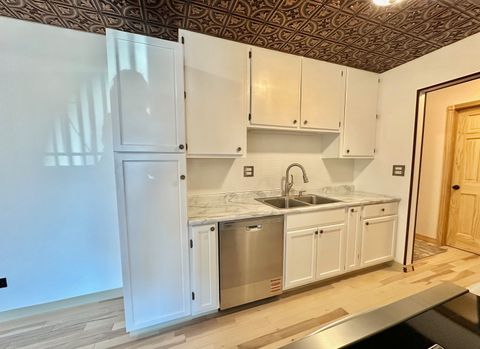 Tiny photo for 880 OLD WILLOW Road #282, Prospect Heights, IL 60070 (MLS # 12558125)