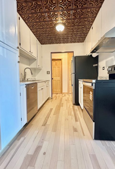 Tiny photo for 880 OLD WILLOW Road #282, Prospect Heights, IL 60070 (MLS # 12558125)