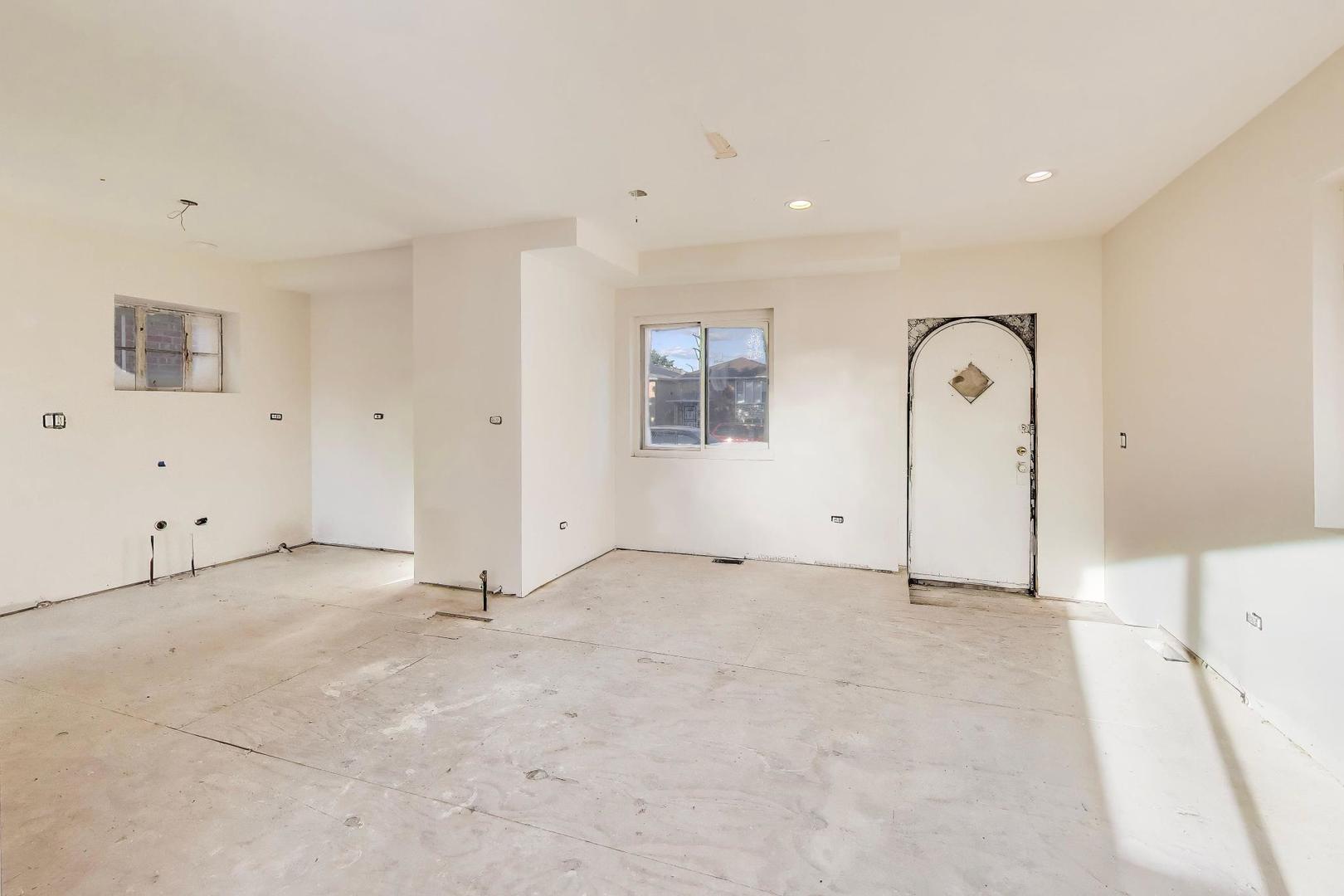3506 S 52nd Court