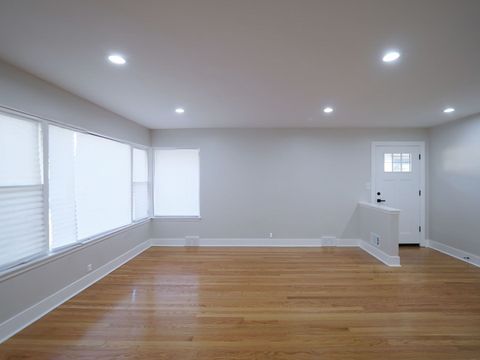 Tiny photo for 8415 Trumbull Avenue, Skokie, IL 60076 (MLS # 12489338)