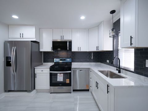 Tiny photo for 8415 Trumbull Avenue, Skokie, IL 60076 (MLS # 12489338)
