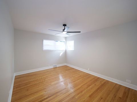 Tiny photo for 8415 Trumbull Avenue, Skokie, IL 60076 (MLS # 12489338)