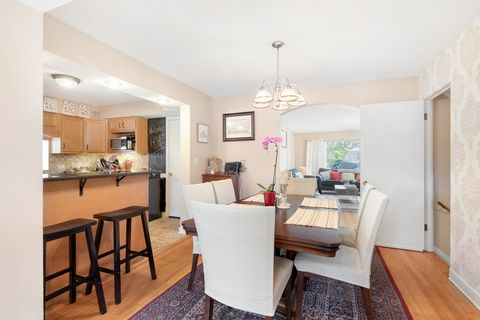 Tiny photo for 3728 Wesley Avenue, Berwyn, IL 60402 (MLS # 12492830)