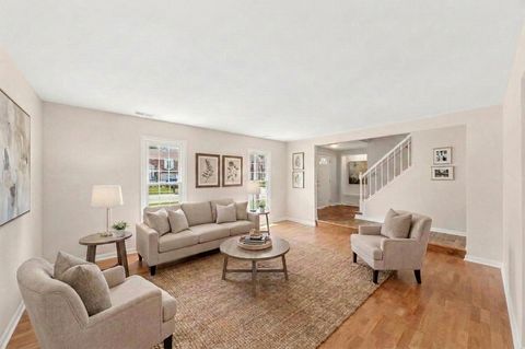 Tiny photo for 465 Ridgefield Drive, Roselle, IL 60172 (MLS # 12676810)