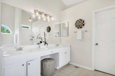 Tiny photo for 699 Snow Cap Court, Gurnee, IL 60031 (MLS # 12527259)