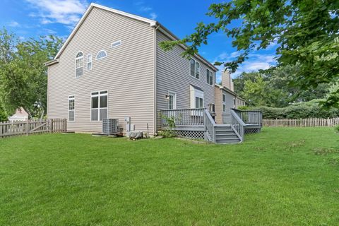 Tiny photo for 699 Snow Cap Court, Gurnee, IL 60031 (MLS # 12527259)