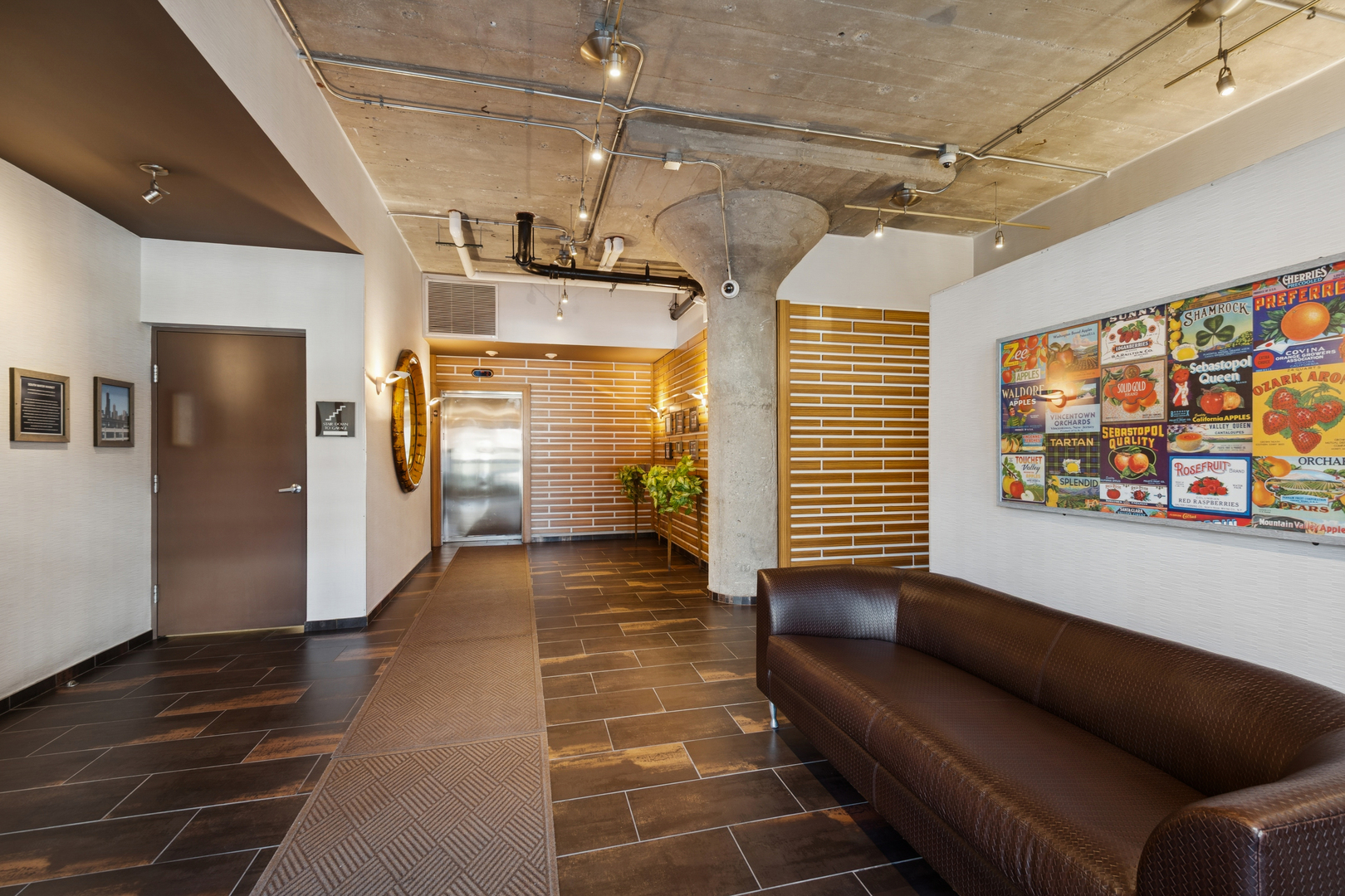 1151 W 14th Place 238