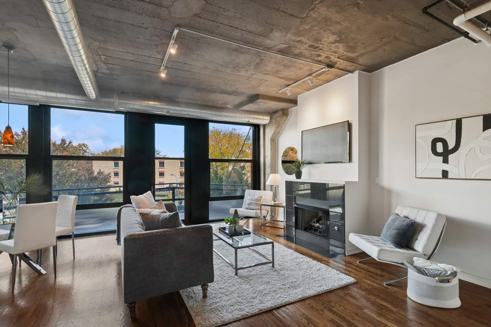 1151 W 14th Place 238